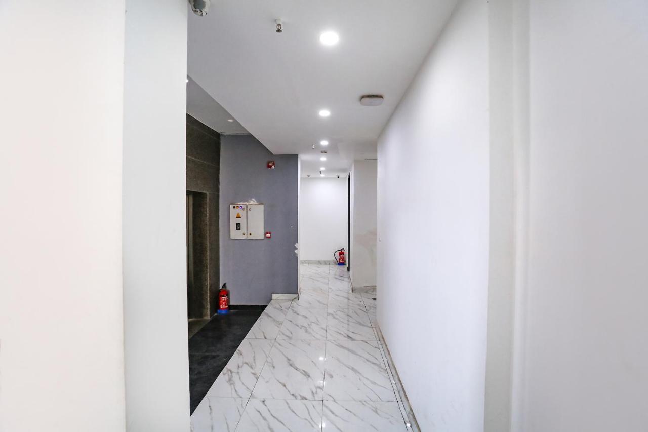 Fabhotel Vat - Meera Bagh Delhi  Buitenkant foto